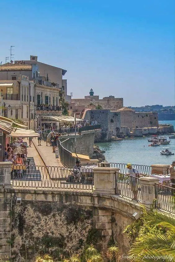 بيت للعطل La Casetta Di Diana Ortigia سيراكوزا